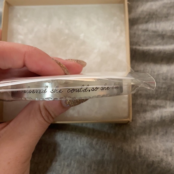 Metal Bracelet - Picture 2 of 4